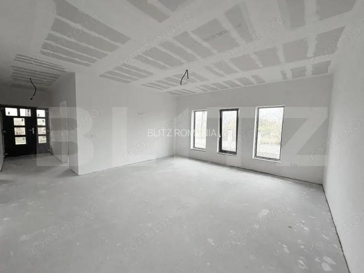 Casa de vanzare , 110 mp , teren 4,5 ari, zona Lazuri