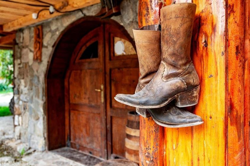 Afacere la cheie - Pensiunea Raiul de pe Râu - Munții Bucegi - 14