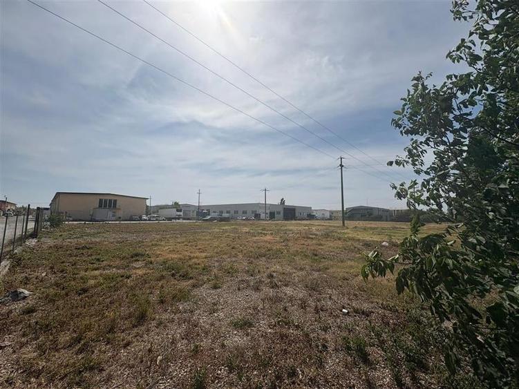 RECO Teren intravilan zona Borsului 5043 mp - 2