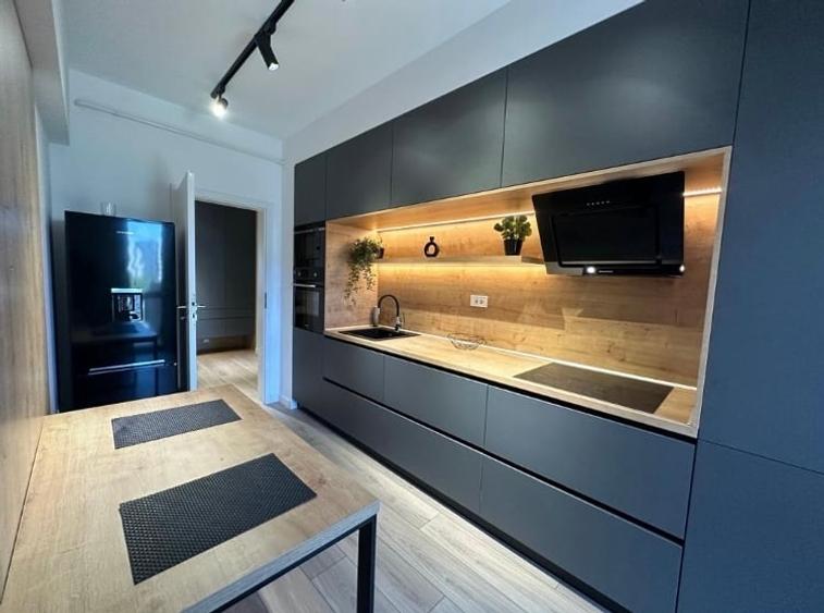 Inchiriere 2 camere Krand Kristal Metalurgiei - 7