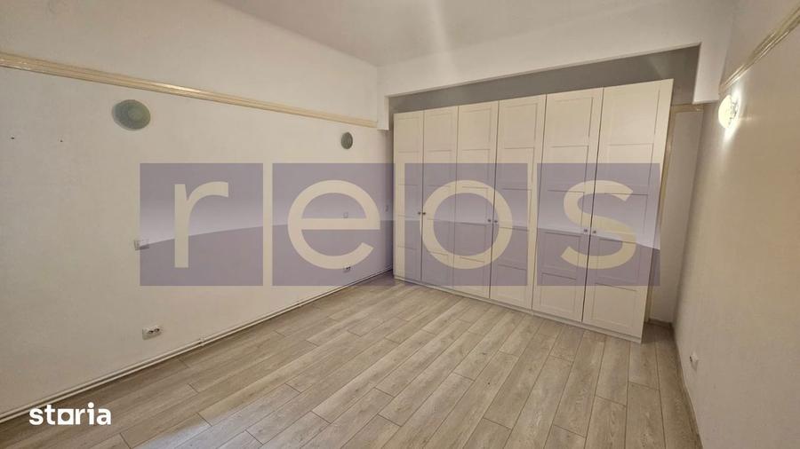 Casă cu 5 camere cu Teren 186 Mp în Victoriei
