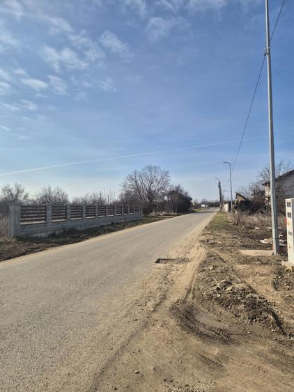 Casa la rosu+Proiect Aprob. 500 mp 2x Utilitati complete Afumati - 1