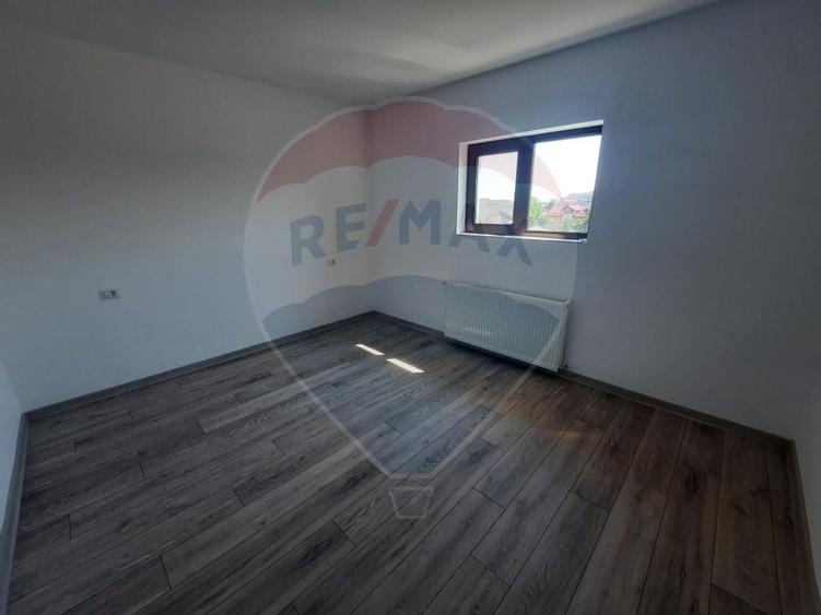 Apartament cu 3 camere NOU(cel mai mic pret/mp + parcare gratuita) - 6