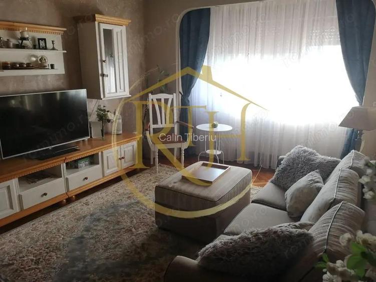 Oferim spre i^nchiriere apartament cu 3 camre in zona cenrala - Nokia