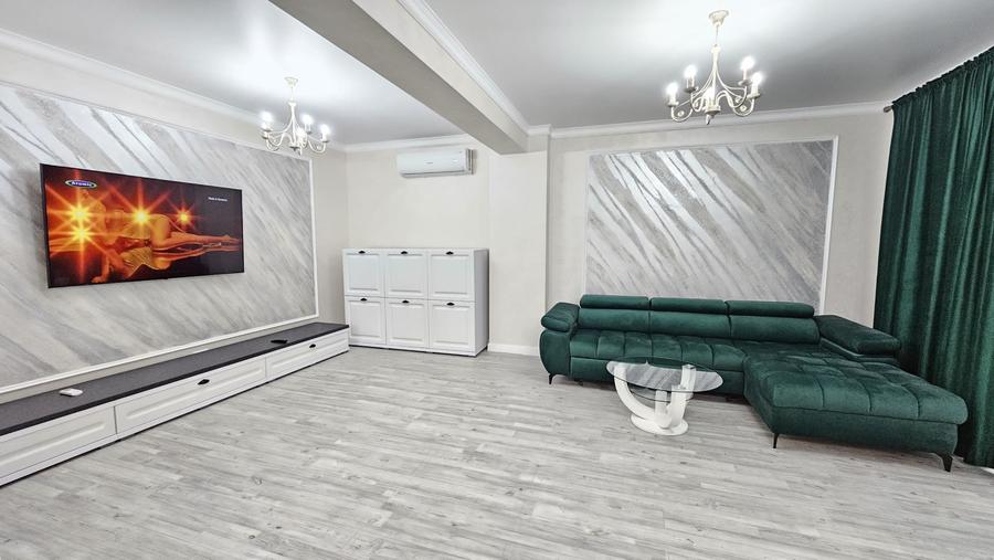 Apartament de închiriat, Ultramodern cu 3 camere, 110mp - 2