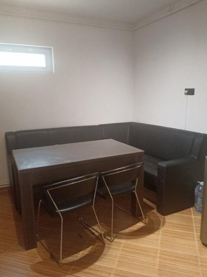 Casa mobilata si utilata pe strada linistita cu acces usor - 15