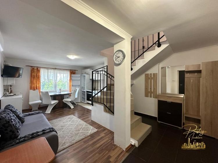 Apartament cu 4 camere si mansarda de vanzare in zona Iosia- Oradea - 2