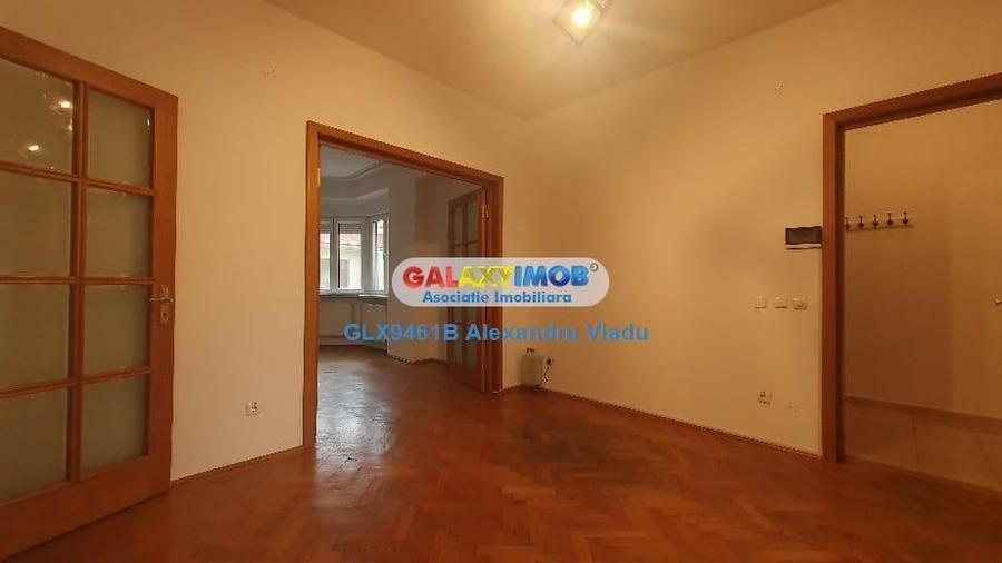 Vanzare apartament 4 camere -  Victoriei Str. Occidentului - 4