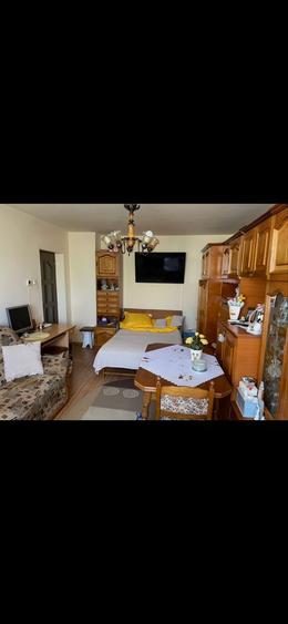 Vand Garsoniera / in zona micro 17 - 4