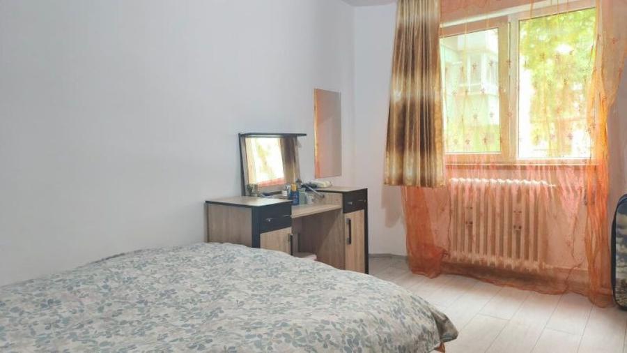 Apartament 3 camere in Deva, zona Licee - 10