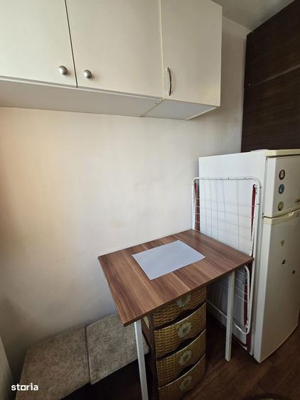 Garsoniera De Inchiriat in zona pajura sec.1 - 8