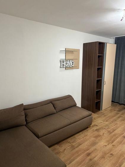 Garsonieră în Sânmartin