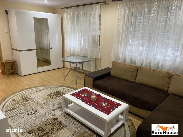 Apartament cu 2 camere decomandat în Micești