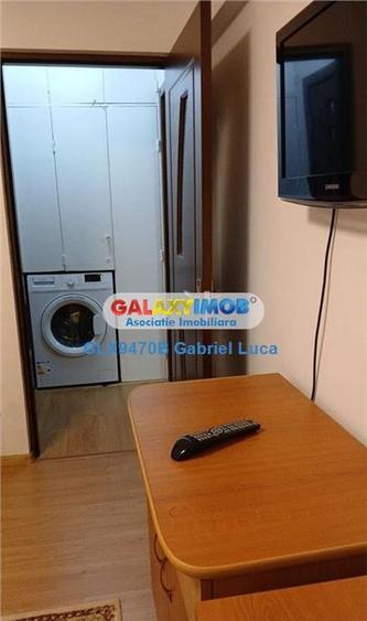 Apartament cu 2 camere semidecomandat, mobilat în Berceni