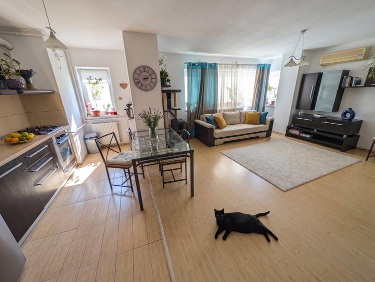 Apartament cu 2 camere, mobilat în Voluntari