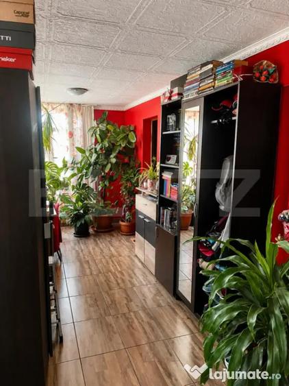 Casă cu 3 camere cu Teren 1338 Mp în Corunca