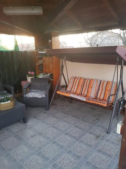 Casă individuală cu 3 camere cu Garaj în Sud