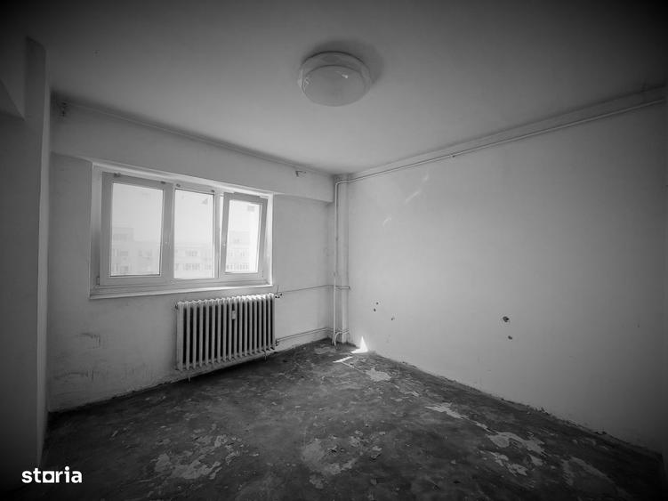 APARTAMENT/1984//50 mp/DOUA CAMERE/BALCON 6 mp/DECOMANDAT/OBOR/PARC - 2