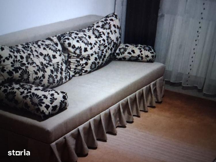 Apartament cu 2 camere decomandat în Tei