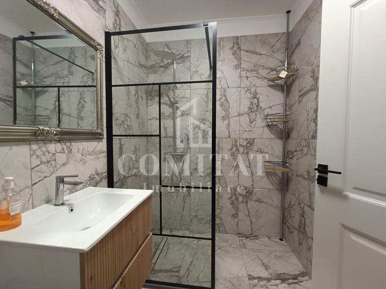 Apartament cu 2 camere semidecomandat, mobilat în Florești