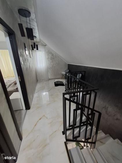 Casă cu 4 camere cu Teren 500 Mp în Milcovul