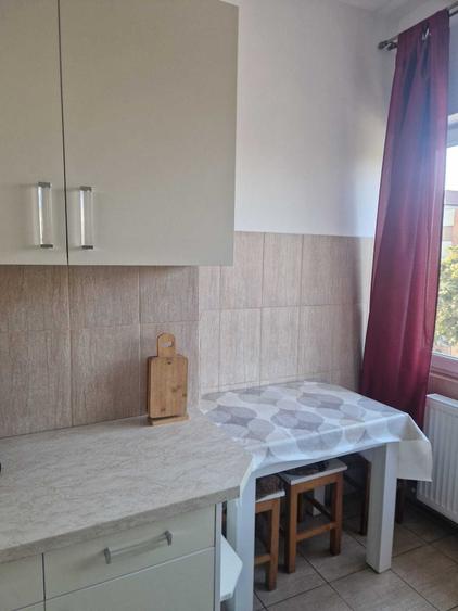 Apartament cu 2 camere decomandat în Ultracentral