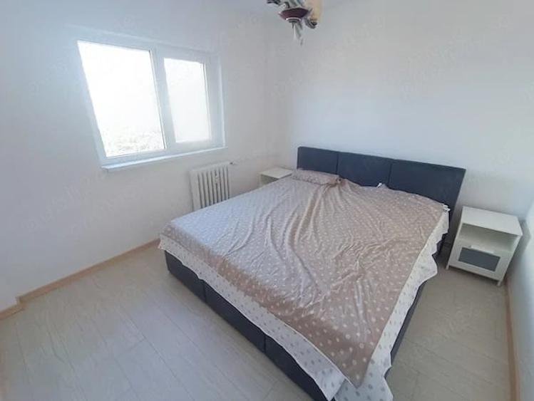 Inchiriez apartament 2 Camere decomandat Victoriei - 1