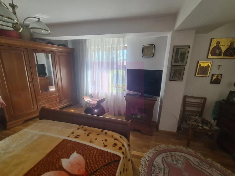 Casă cu 6 camere cu Teren 2066 Mp în Breaza
