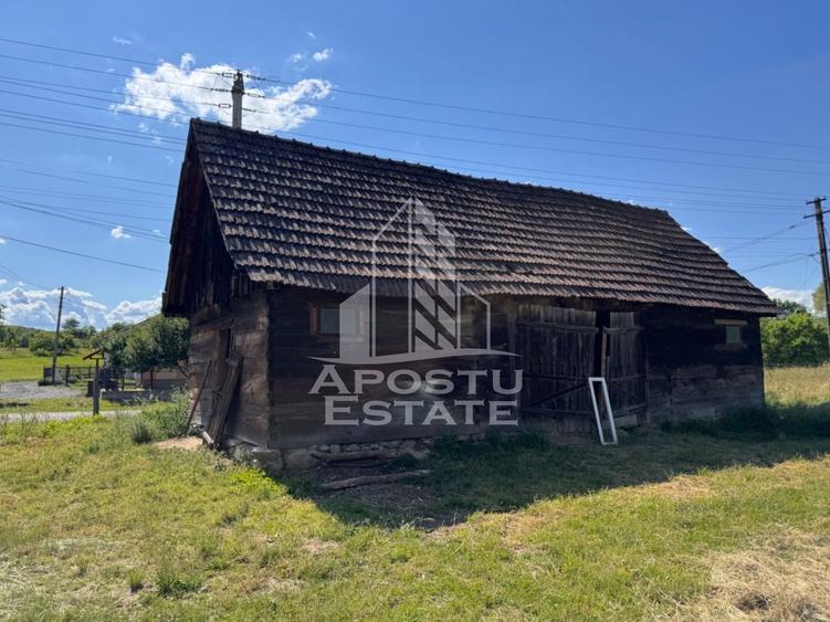 Casă individuală cu 4 camere cu Canalizare în Rișculița