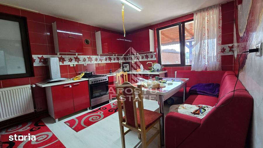 Casă cu 5 camere cu Teren 1000 Mp în Șag