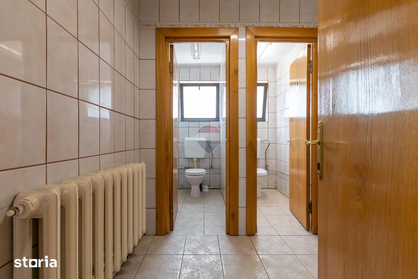 Spațiu comercial, de 3,000 mp, în CFR