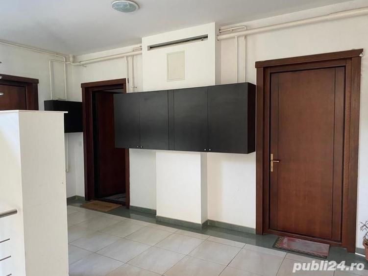 Apartament cu 2 camere decomandat în Take Ionescu