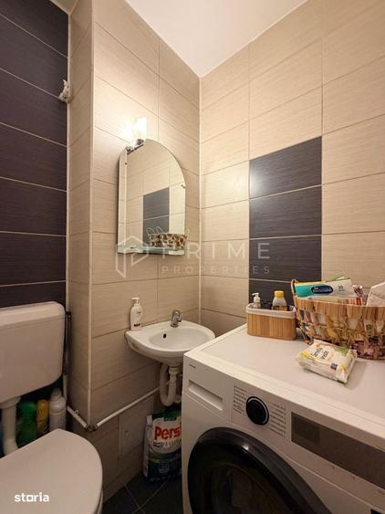 Apartament cu 3 camere decomandat în Tudor