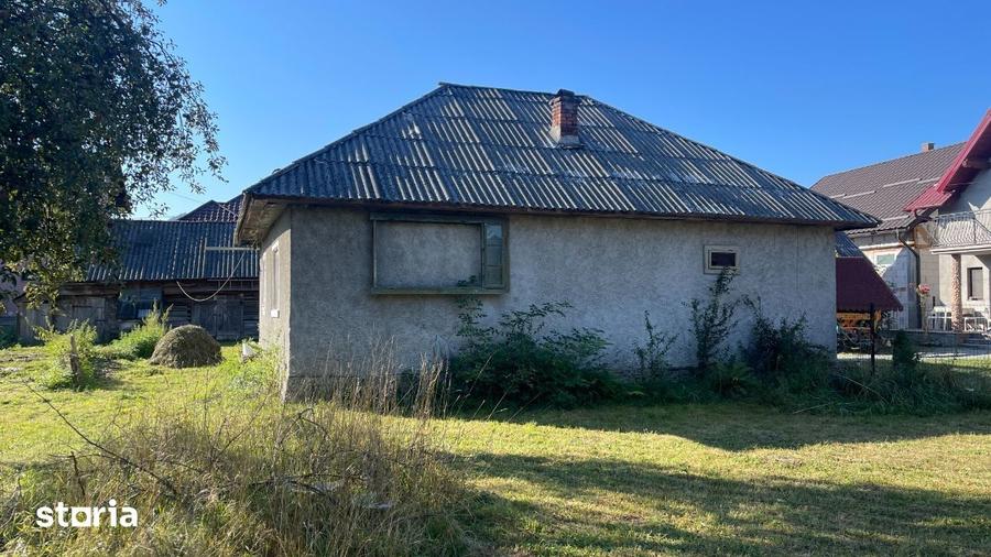 Casă cu 3 camere cu Teren 4310 Mp în Vișeu de Jos