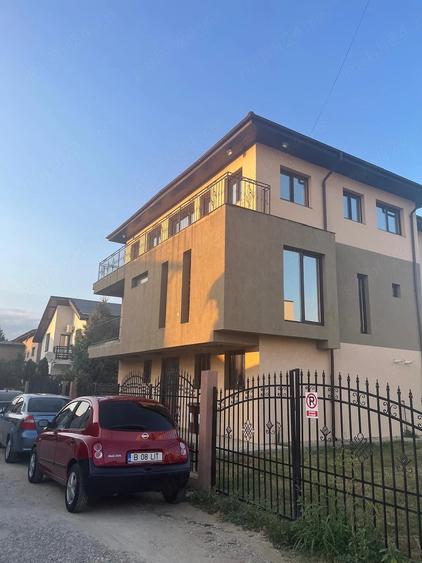 Casă cu 4 camere cu Teren 547 Mp în Corbeanca