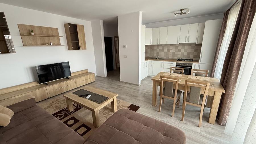 Apartament cu 2 camere decomandat, mobilat în Aradului