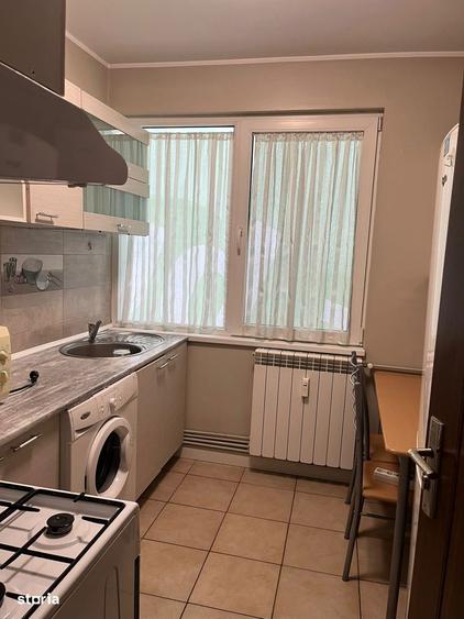 Apartament cu 2 camere decomandat, mobilat în Independenței