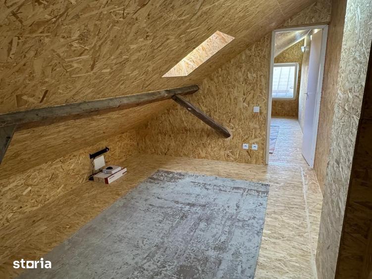 Casă cu 3 camere cu Teren 200 Mp în Gruia