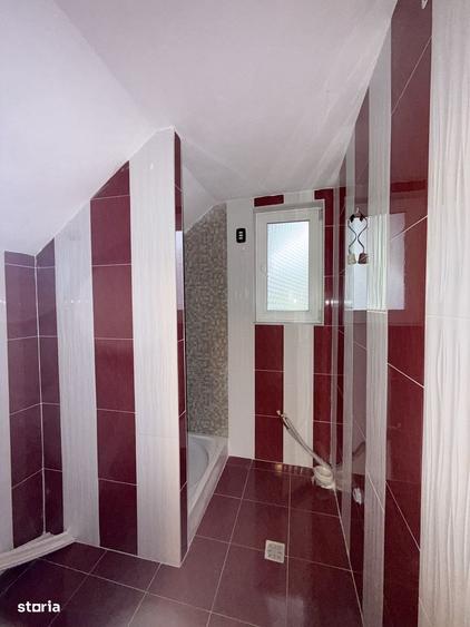 Casă cu 4 camere în Blidari