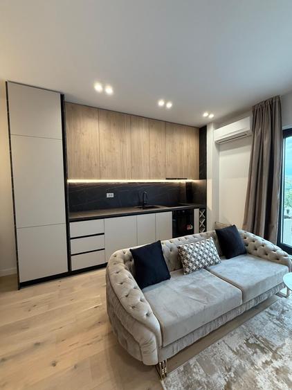 Apartament cu 2 camere decomandat, mobilat în Pipera