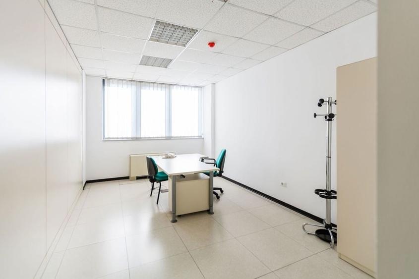 Spațiu comercial, de 2,207 mp, în Lugoj
