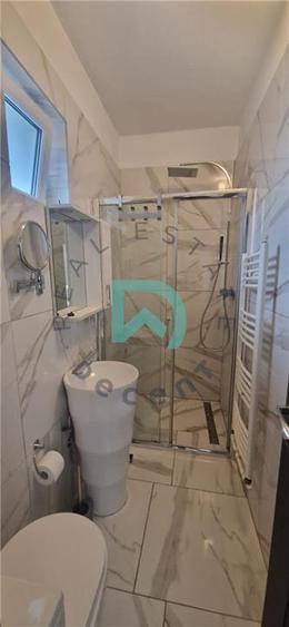 Apartament  la casa 3 camere, Bd. 15 Noiembrie - 21