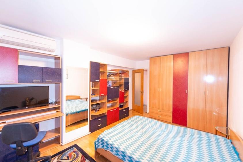 Apartament cu 1 camere decomandat, mobilat în 13 Septembrie