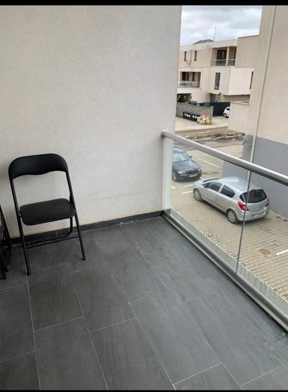 Apartament cu 2 camere decomandat, mobilat în Dumbrăvița