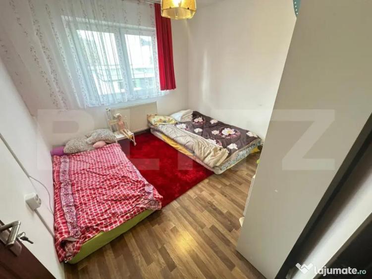 Apartament 2 camere, semidecomandat, 40 mp, zona Micro m - 9