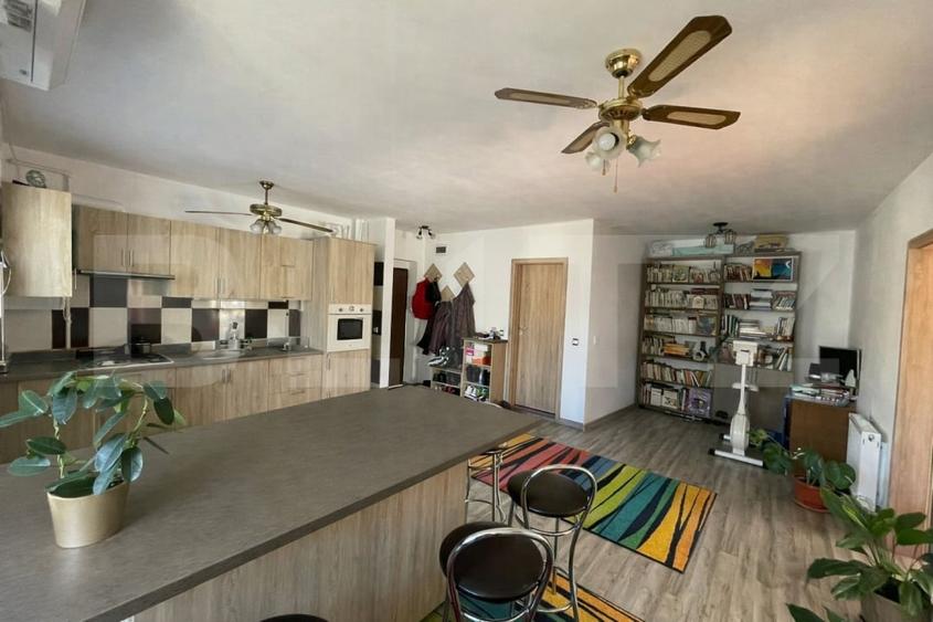 Apartament luminos 3 camere,  62 mp, etaj intermediar, parcare, zona Florilor - 2