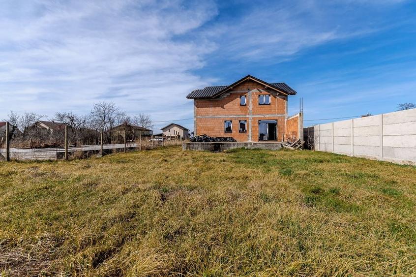 REZERVAT! Casă la roșu cu teren de 752 mp, Mandruloc. Arad - 5