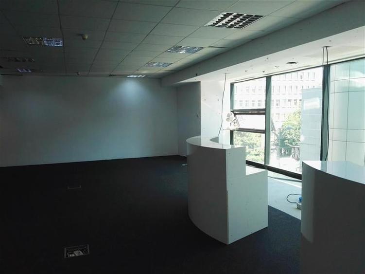 Spatiu de Birouri Clasa Superioara - Zona Dacia, Piata Romana - 17