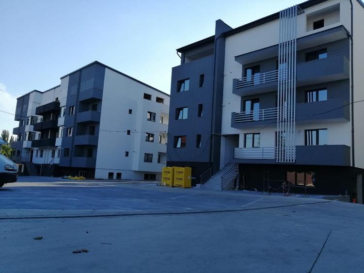 Spațiu generos 98 mp – ideal locuință sau cabinet – Magnolia, Bariera Vâlcii - 1