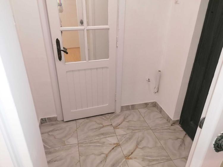 Garsonieră decomandată în Buziașului